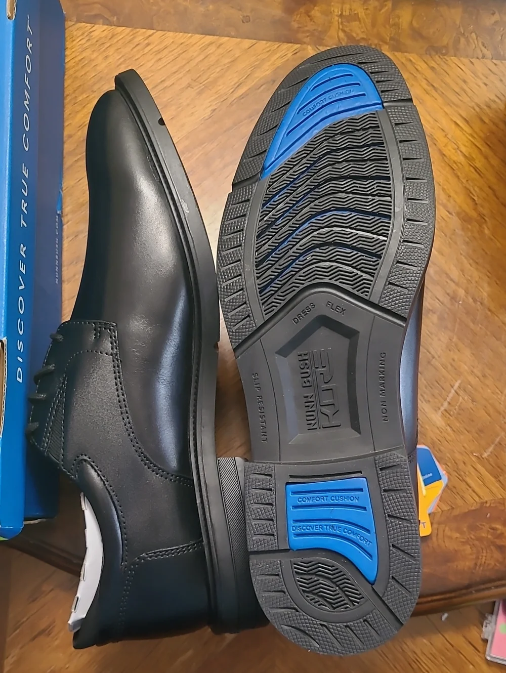New in box! Nunn Bush Kore Icon Mens 10.5 XW very wide black Oxford dress shoes